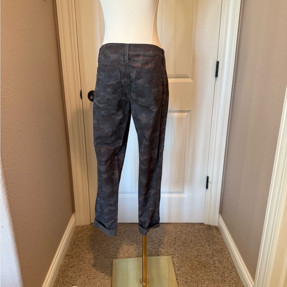 GAP Brown Camouflage Pants - Picture 4 of 5